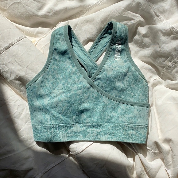 Adapt Animal Seamless Sports Bra - Picture 1 of 5